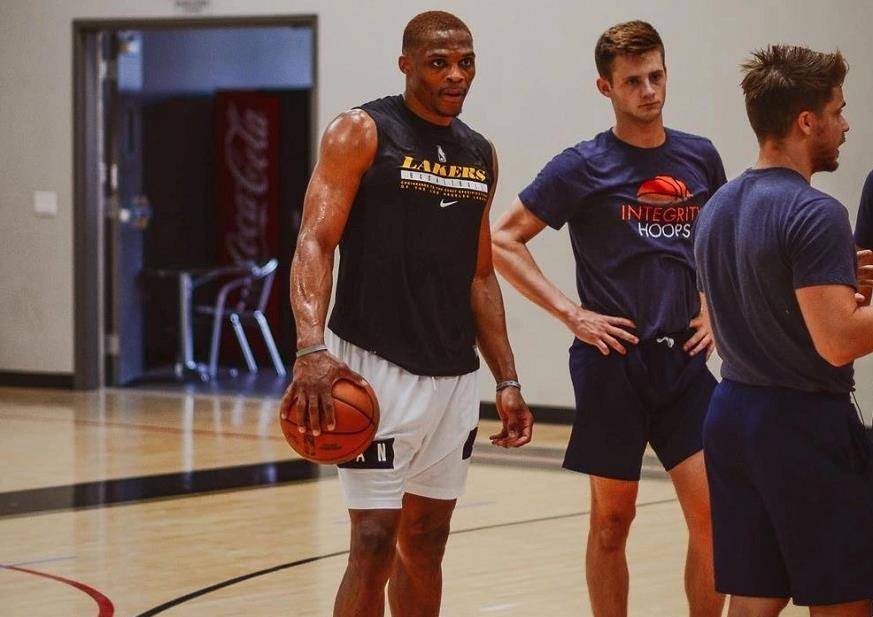 的思路中徘 的思路中徘